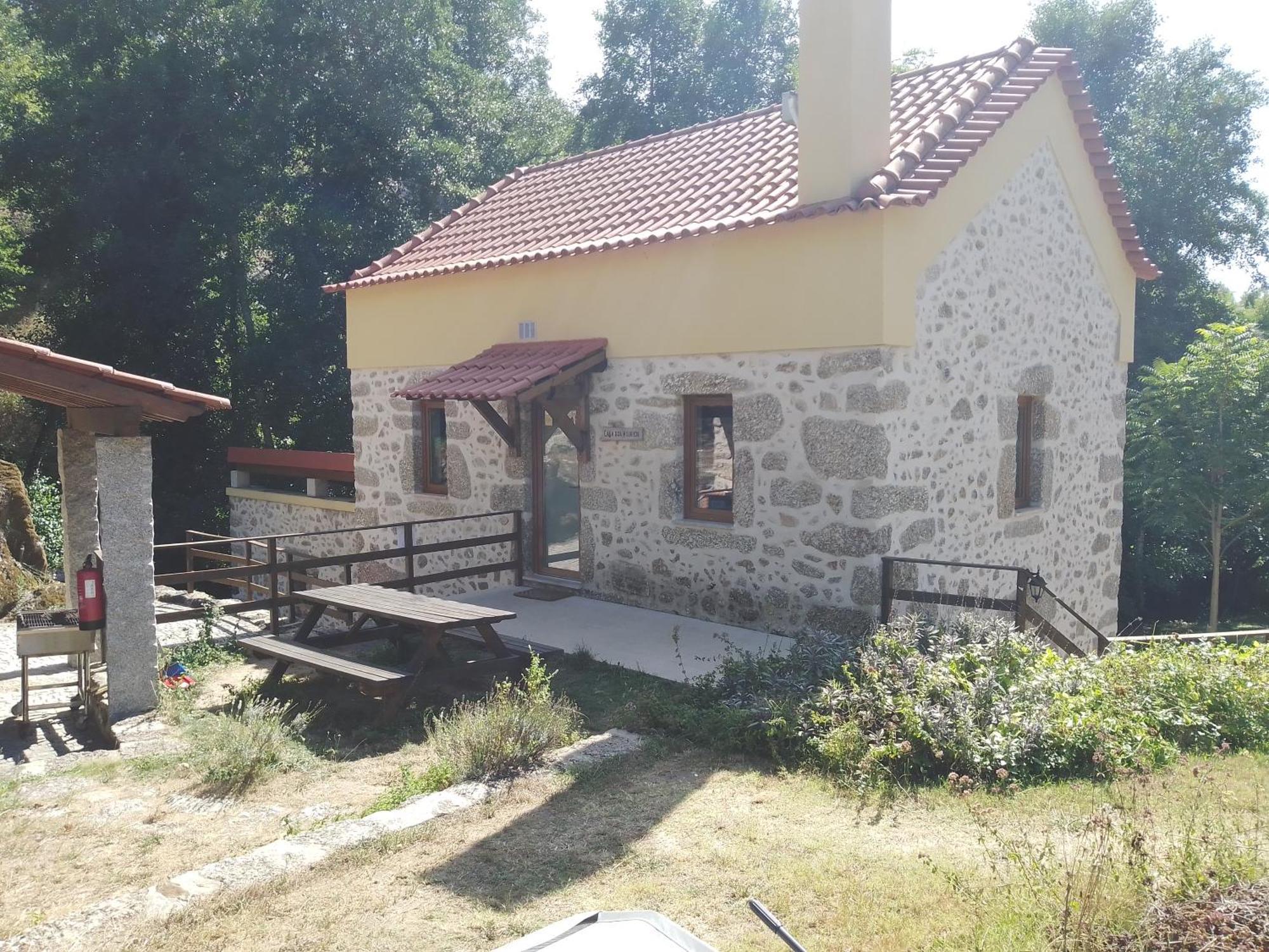 Q.Ta Moinhos Da Ponte Hotell Tábua Exteriör bild